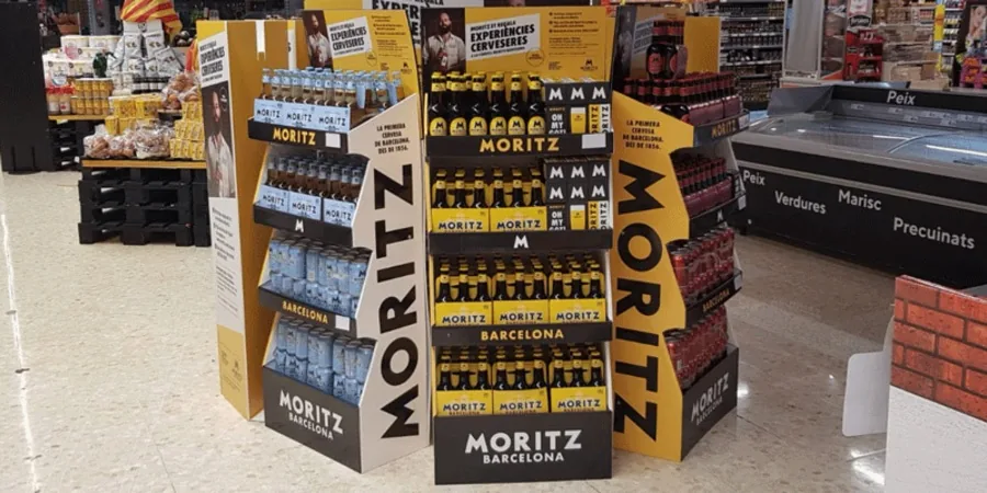 Photo 12. Supermarket marketing campaigns Blackstone