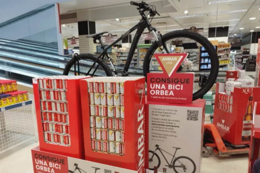 Photo 63. Prize draws and personalised gifts Blackstone